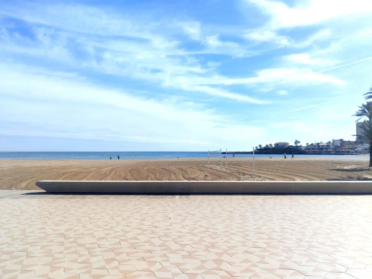 0272 - La Pergola Apartment Platja de Larenal Luaran gambar